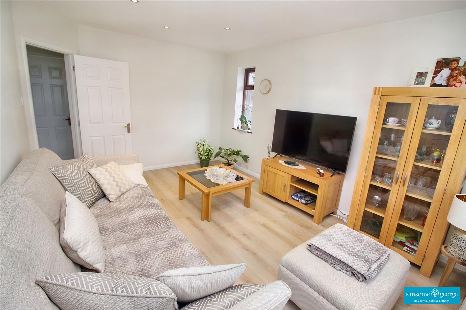 Haywood Way, Tilehurst
